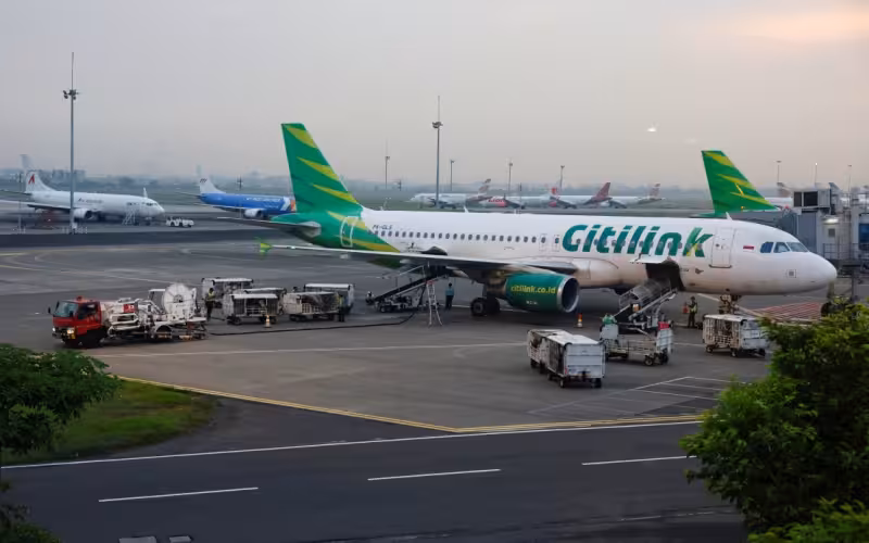 Extreme Weather Forces Diversions at Soekarno-Hatta Airport
