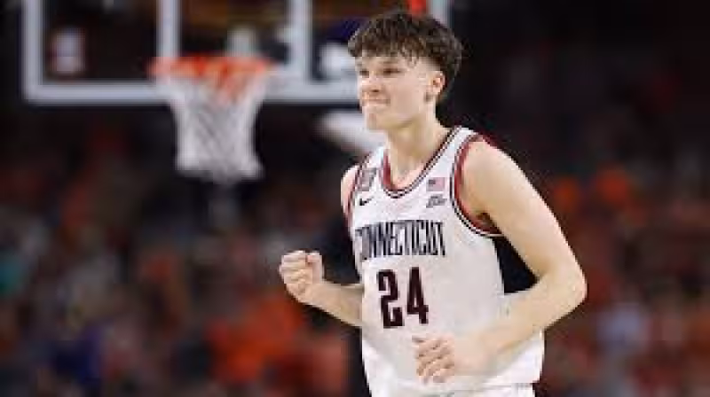 He grew up a Michigan fan. Now he stands in the Wolverines’ way of an NCAA title.