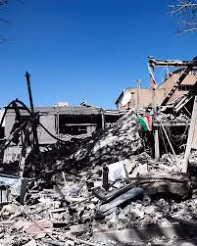 Iran Peace Plan Faces Deadline as Trump Threatens Strikes in Iran