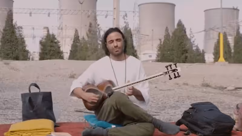 Iranian musician stages protest at power station over Trump threats