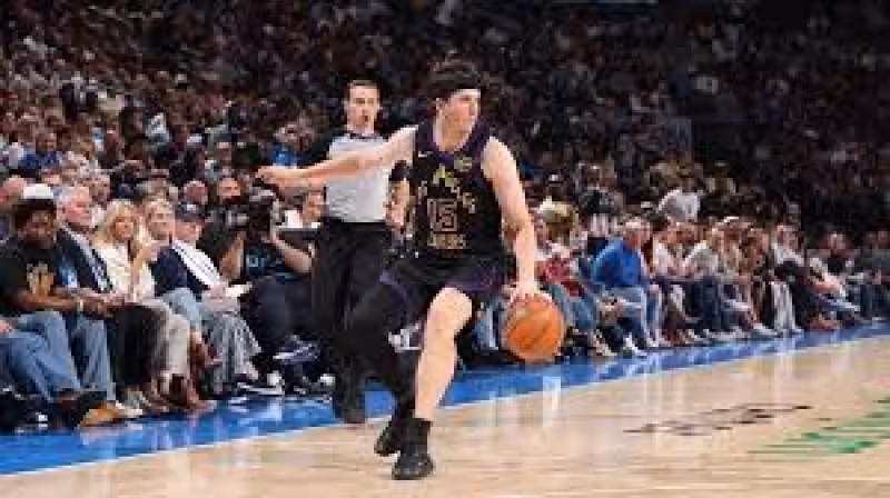 Mavericks dispute Redick's claim they erred with Reaves' MRI