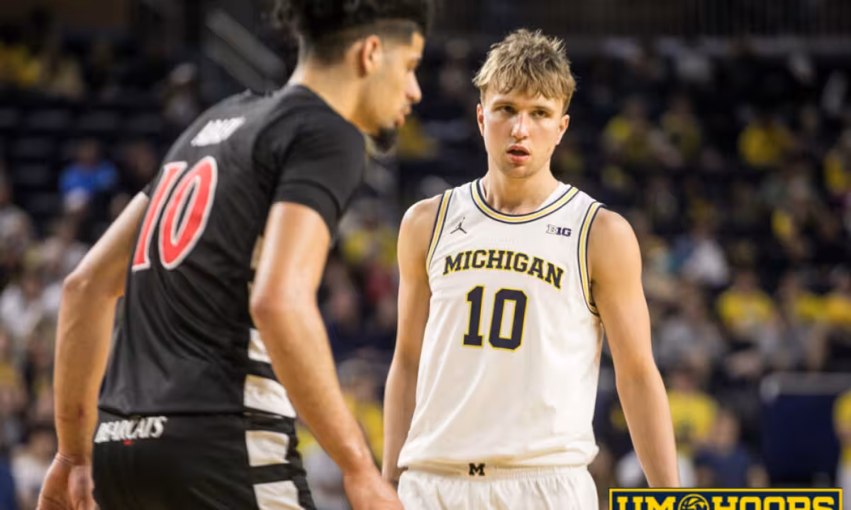 Winters Grady enters transfer portal after Michigan's title season