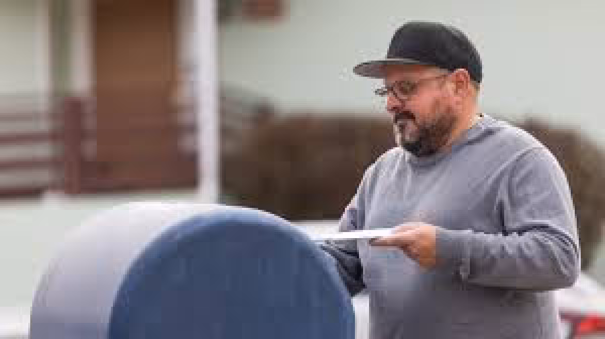 Tax mistakes can drain refunds as April 15 filing deadline nears