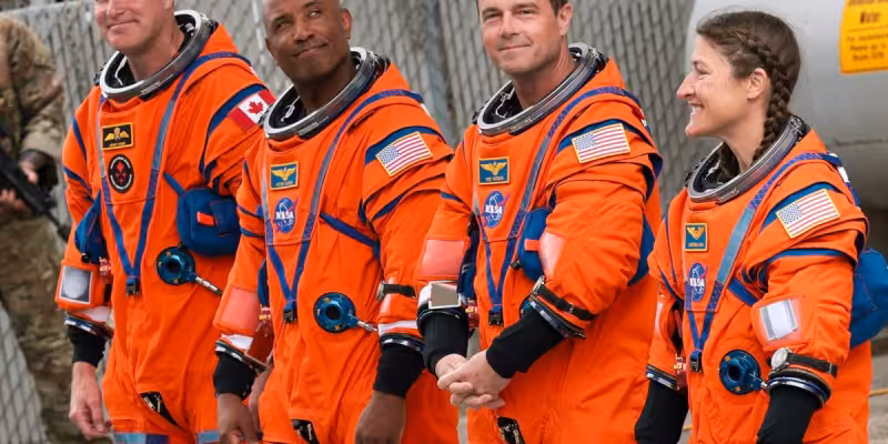 Artemis II’s astronauts are on their way home—a six-figure salary but no overtime or hazard pay awaits them back on Earth | Fortune