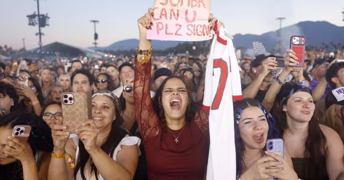 Photos from Coachella's 25th edition show KATSEYE, Lizzo and more