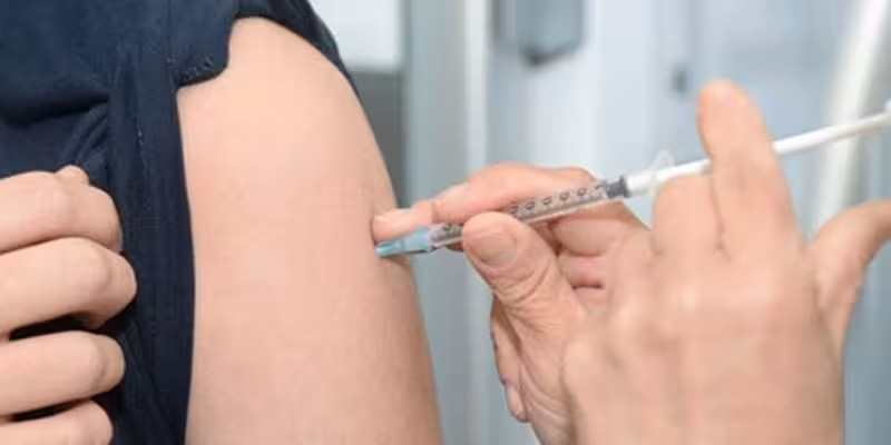 Next-generation yellow fever vaccine shows comparable efficacy to standard vaccine | 2 Minute Medicine