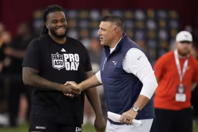 New England Patriots projected to trade up for Denzel Boston in mock draft