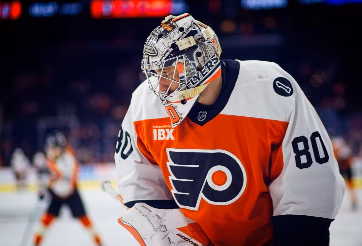 Dan Vladar starts again for Flyers as playoff race tightens