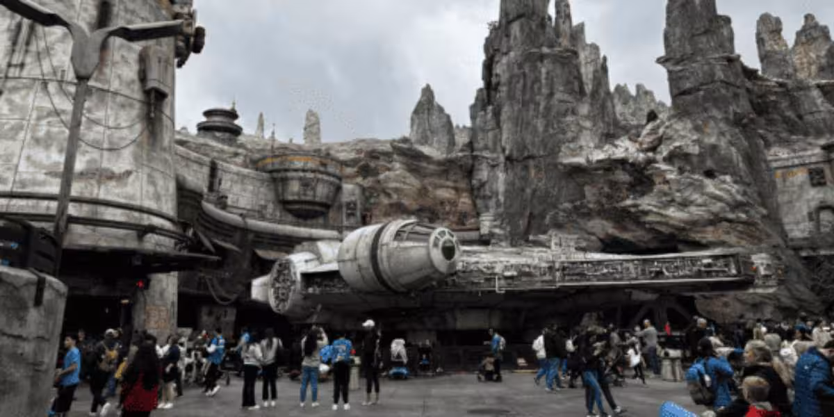 Star Wars Galaxy's Edge sees abrupt Dok-Ondar closure ahead of timeline shift