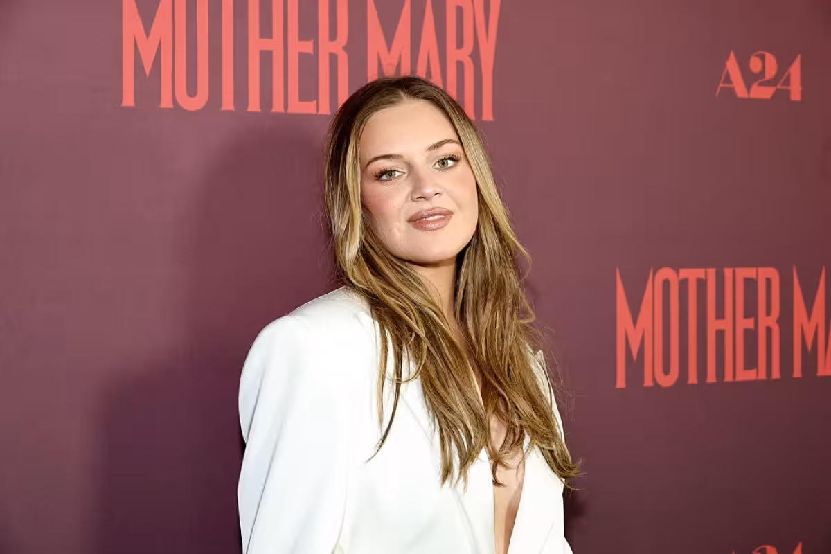 Kelsea Ballerini to judge SoFi’s new Amplify Your Ambitions contest