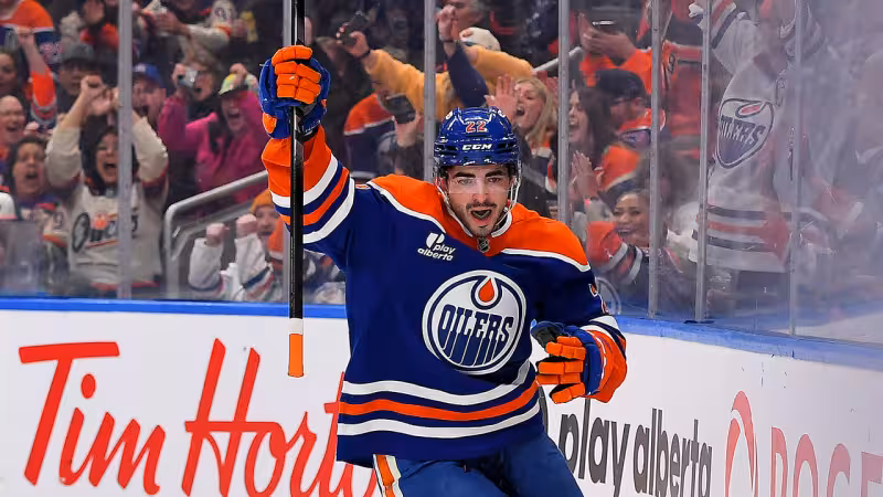 Savoie nets PPG for second goal | NHL.com