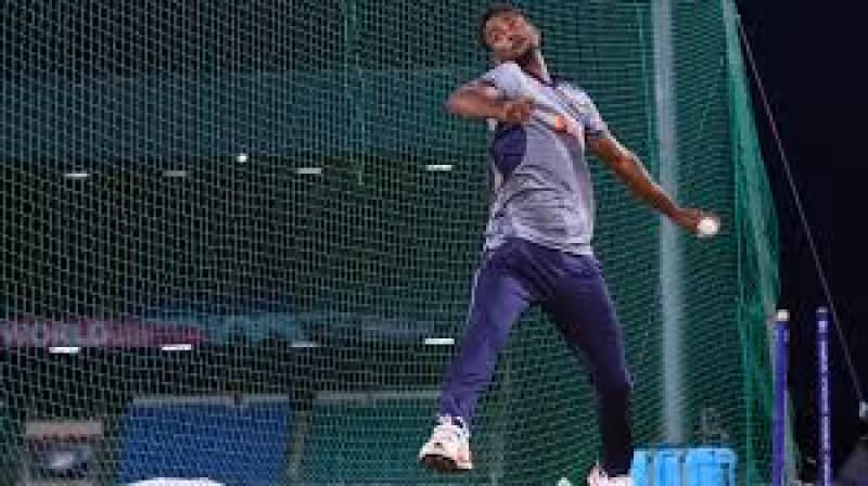 New Zealand take first strike; Mustafizur out with knee injury