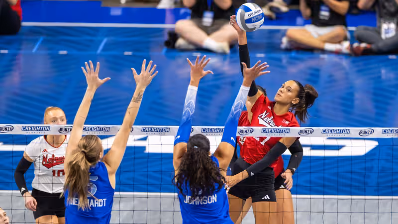 Huskers Visit Creighton for Spring Match