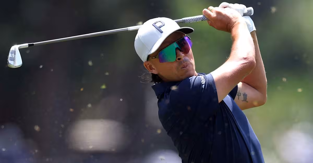 Rickie Fowler charges to 65 at RBC Heritage, sits two back after Round 1
