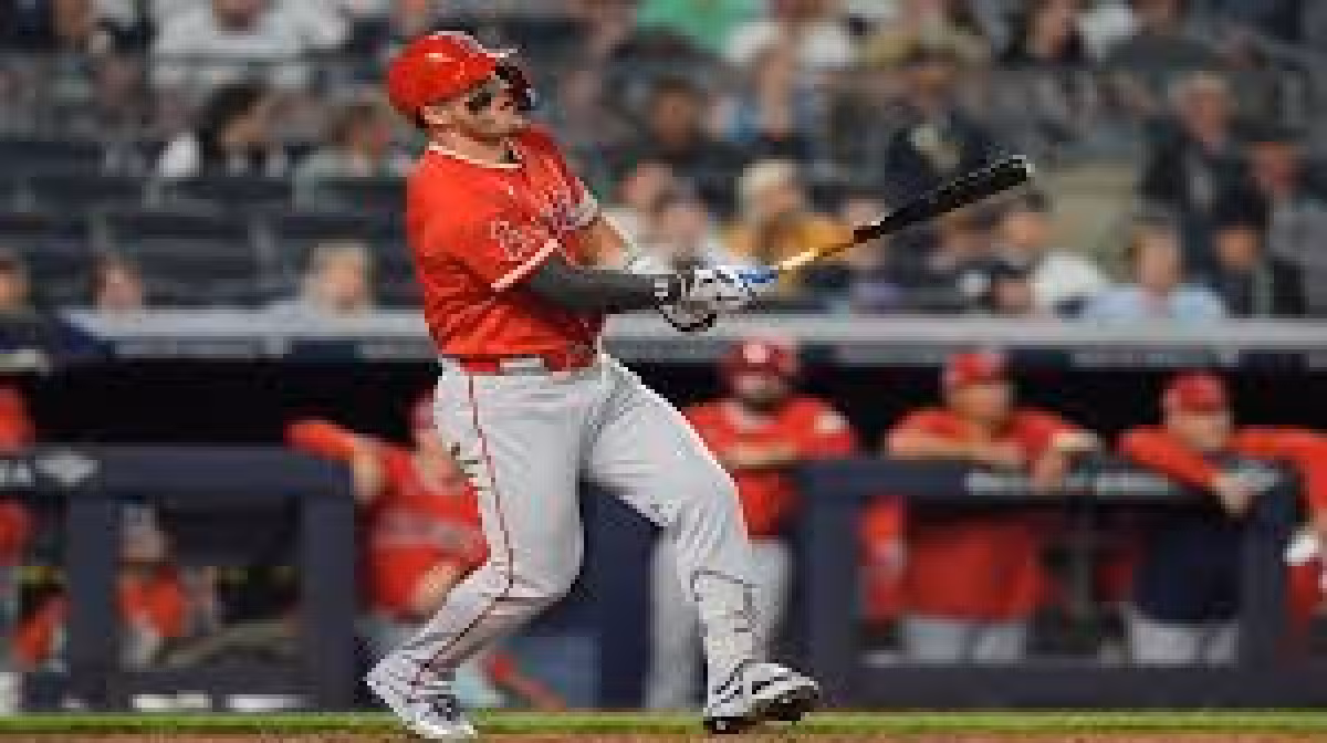 Angel Chivilli? Mike Trout’s bat and place in history answer it
