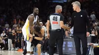 Devin Booker Stars as Draymond Green’s Warriors Future Turns Uncertain