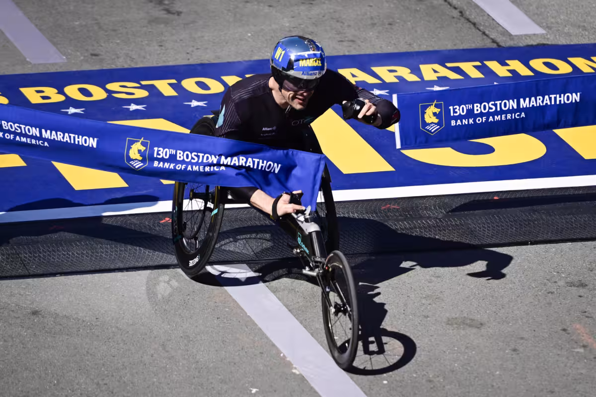 Zouhair Talbi and familiar names headline 130th Boston Marathon field