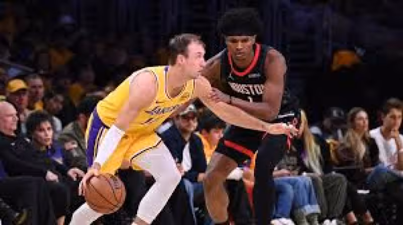 3 things to watch in Rockets-Lakers Game 2