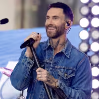 Adam Levine shaves his signature stubble at Santa Monica prize gala