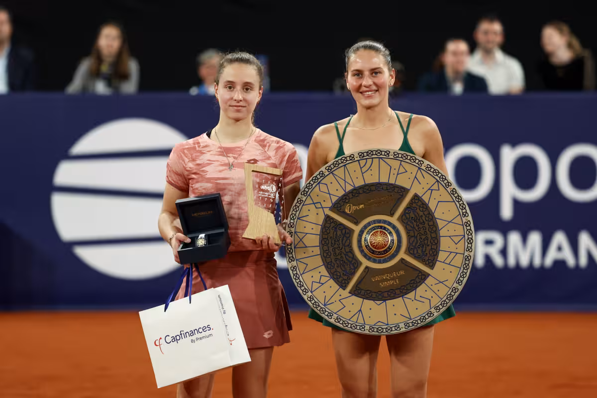 Aryna Sabalenka trails Elena Rybakina in 2026 Top 10 wins race