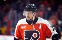 Owen Tippett drawing praise as Flyers ride a 2-0 lead over Penguins