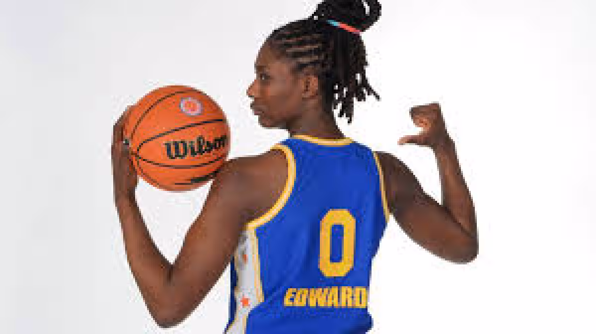 Oliviyah Edwards commits to South Carolina after Tennessee release