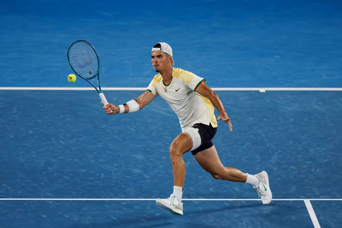 Prizmic’s clay-court surge meets Shelton in Madrid second round