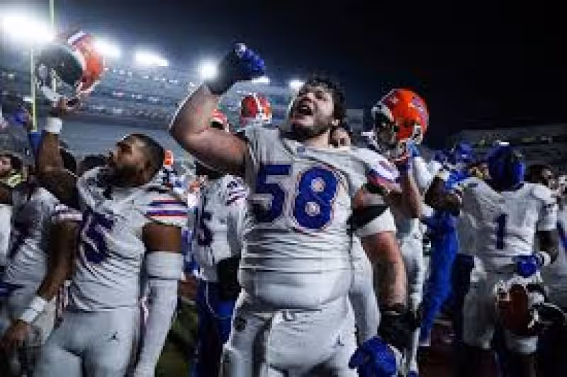PHOTOS: Highlights from OT Austin Barber's career at Florida