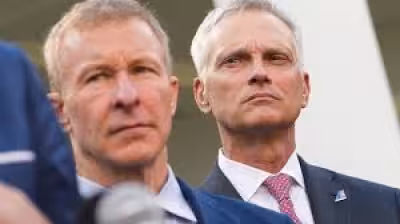 Scott Kirby says United talked with another airline about buying assets