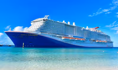 Carnival Corporation & Plc insiders sold shares as Bernstein offloaded US$12 million