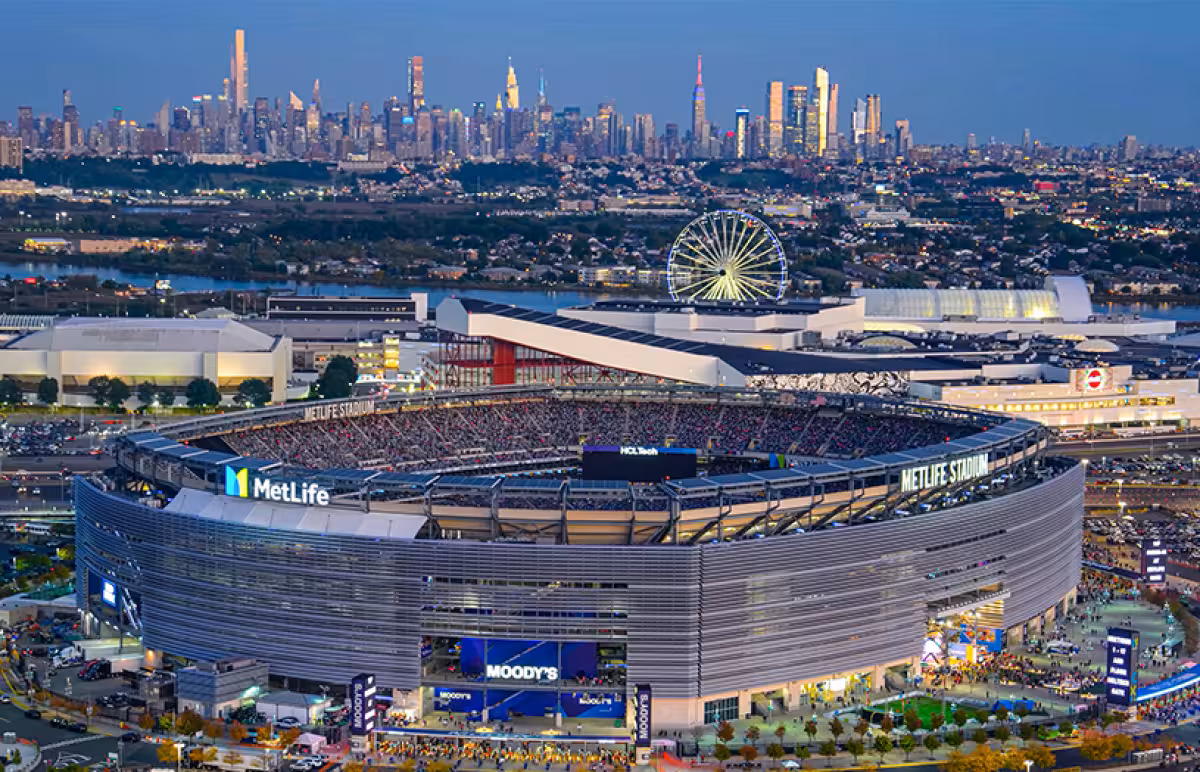 Metlife Stadium fans told to eat before they go, park across the bridge