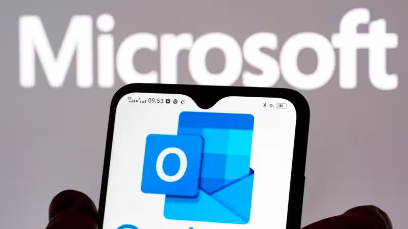 Outlook is down — the latest on the ongoing Microsoft outage