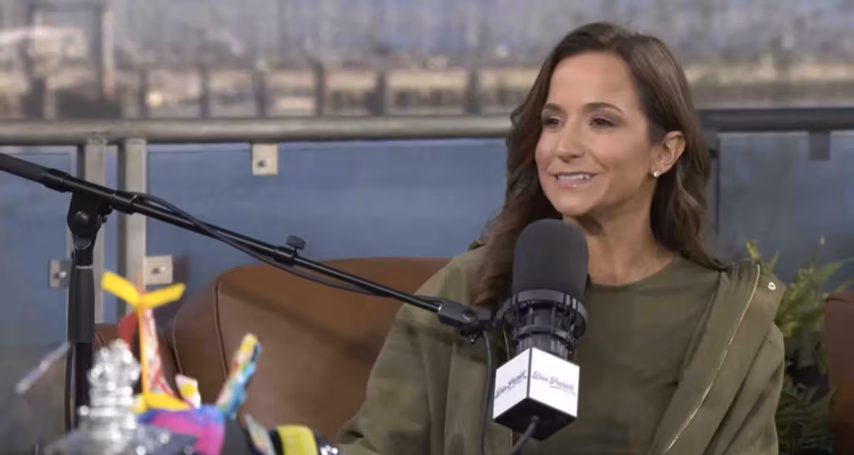 Dianna Russini Reporting Scrutiny Deepens After Vrabel Photos Surface