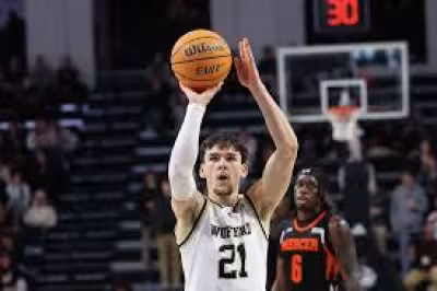 Nils Machowski commits to UConn after breakout year at Wofford