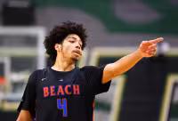 Tyran Stokes Commitment Decision Favors Kansas as Kentucky Pushes Hard