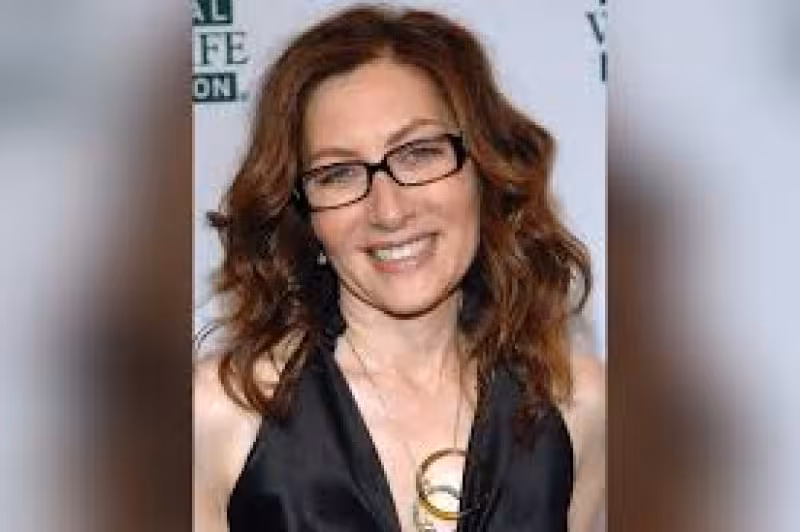 Author, former TV host Annabelle Gurwitch rejects ‘seize the day’ approach after lung cancer diagnosis