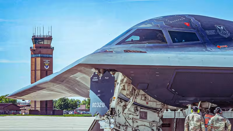 How The B-2 Spirit's Low-Observable Coating Protects The Aircraft From Ground-Based Radar Systems