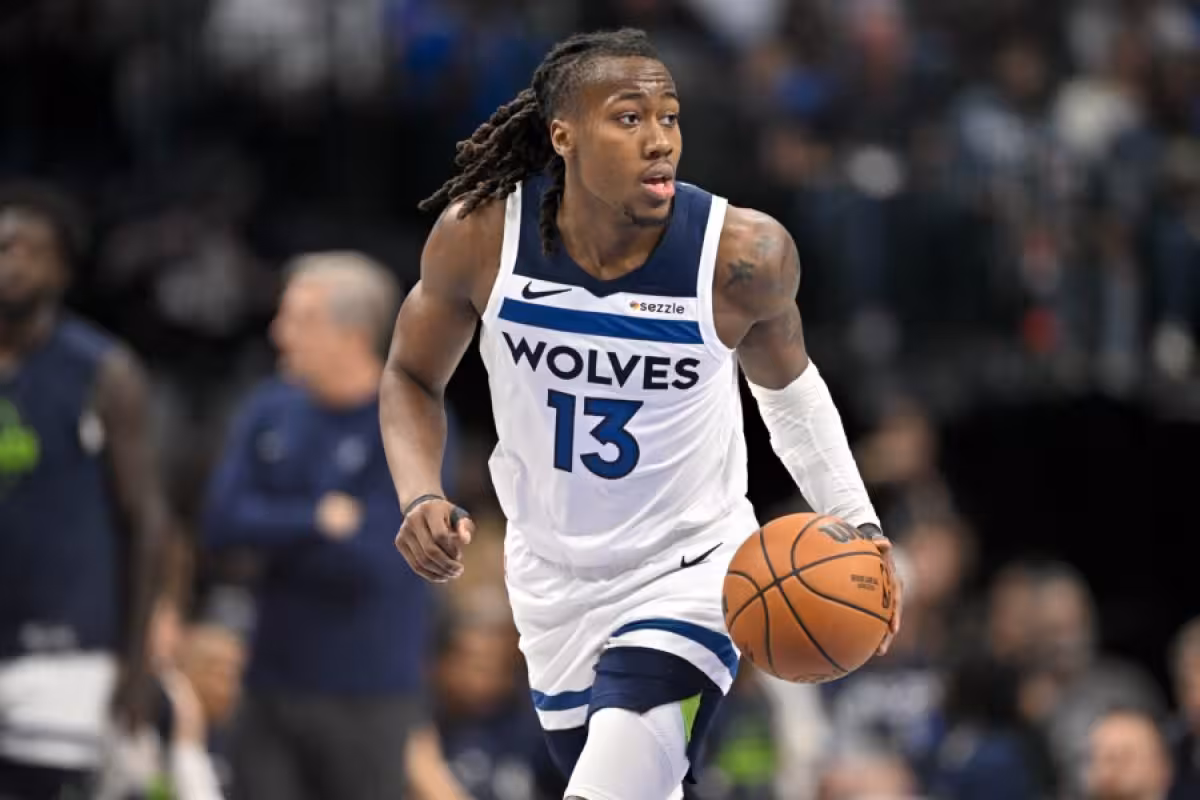 Ayo Dosunmu Injury Update: Right Calf Soreness Puts Game 1 in Doubt