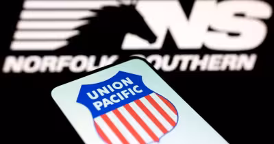 Pillen backs Union Pacific and Norfolk Southern Railway merger push