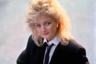 Bonnie Tyler Hospitalized Portugal After Emergency Intestinal Surgery