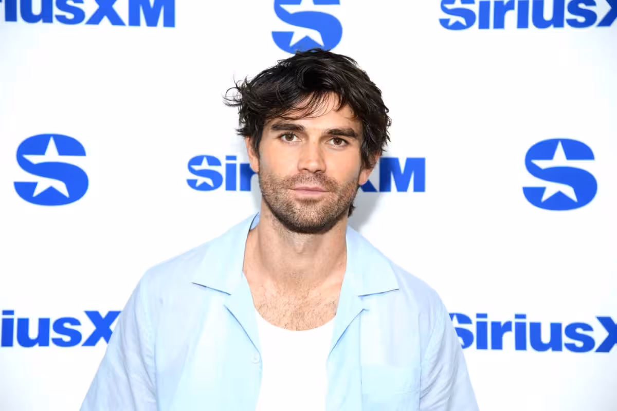 Kj Apa blasts Mr. Fantasy over stolen image claims after music video backlash
