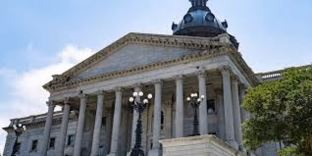 South Carolina House returns to budget as lawmakers eye pay raise