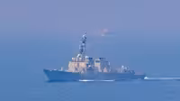 Uss Mason and 2 other destroyers hit in Hormuz, U.S. strikes back