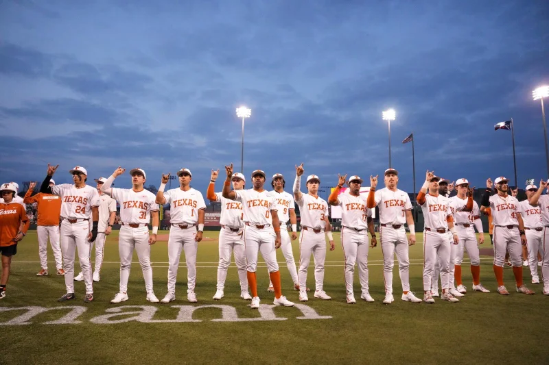 Tennessee Baseball faces Texas in first SEC regular-season series showdown